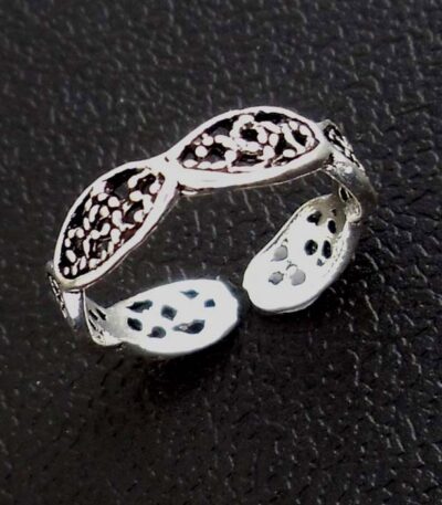 Filigree midi ring