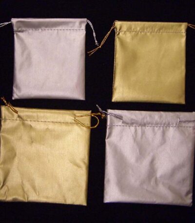 Jewellery pouch silver and gold