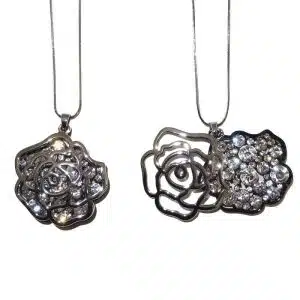 Evening roses necklace