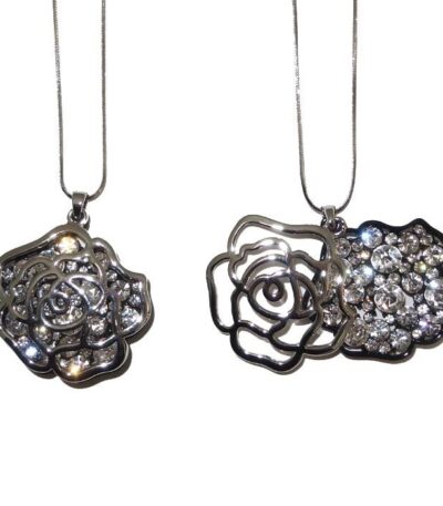 Evening roses necklace