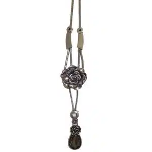 Chunky long necklace