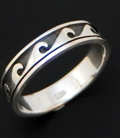 Silver Surfers Wave Ring