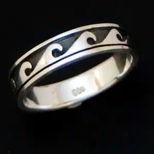 Silver Wave Ring