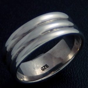 Mens silver ring