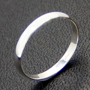 Sterling silver band ring