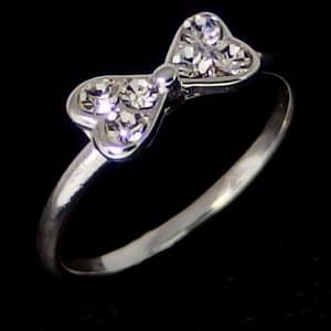 Cute silver bow ring