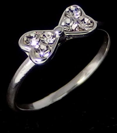 Cute silver bow ring