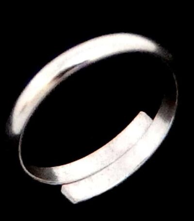 Silver Overlap Toe Ring