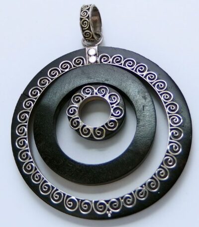 Silver wood necklace