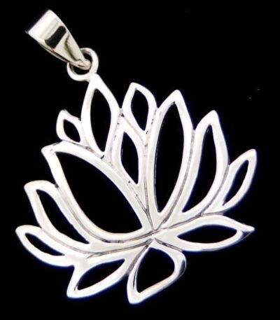 Silver lotus necklace
