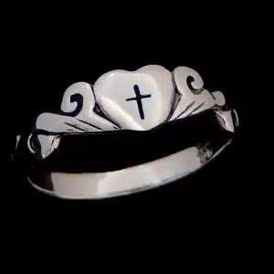 Silver Love heart ring