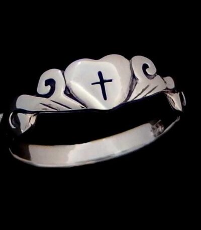 Silver Love heart ring