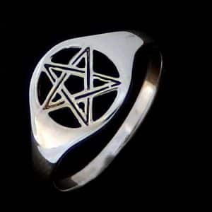 Silver pentacle wicca ring
