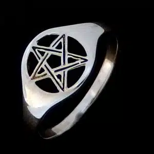Silver pentacle wicca ring