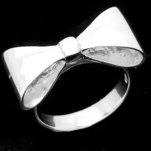 Bow Sterling Silver Ring