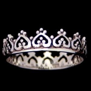 Silver princess ring
