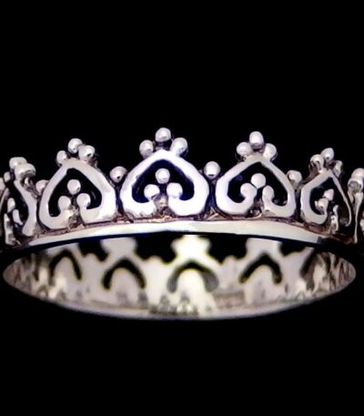 Silver princess ring