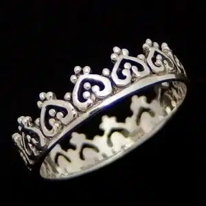 Silver princess ring