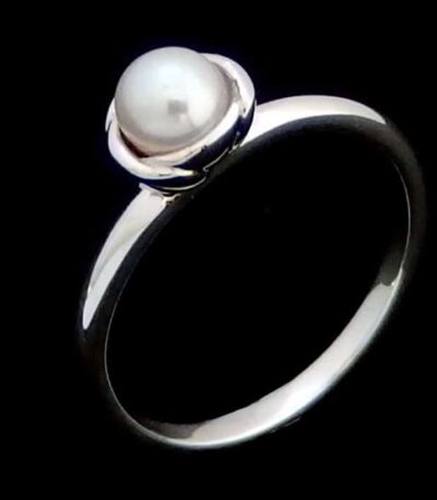 Fresh water Pearl Ring NZ
