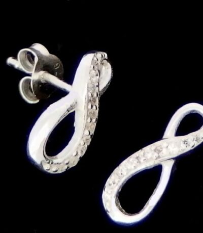 Sparkly infinity silver earrings