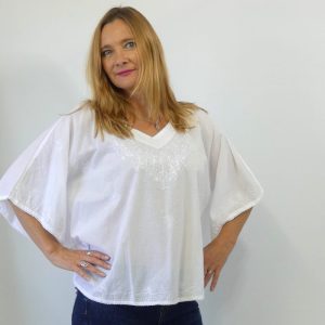 Loose white top