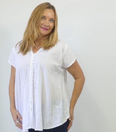 Loose white top