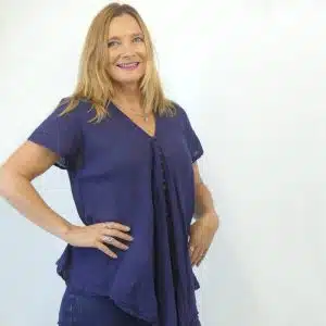 Loose cotton top