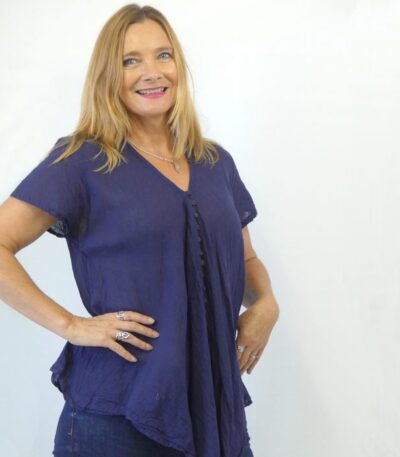 Loose cotton top
