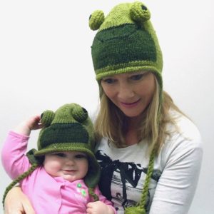 Green frog hat