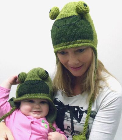 Green frog hat