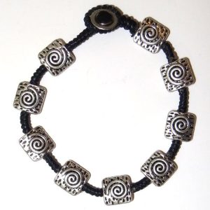 Spiral kiwi bracelet