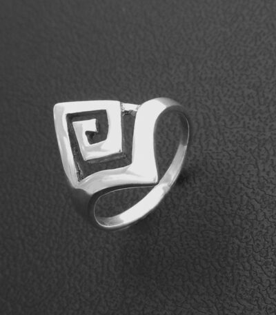Sterling silver spiral ring