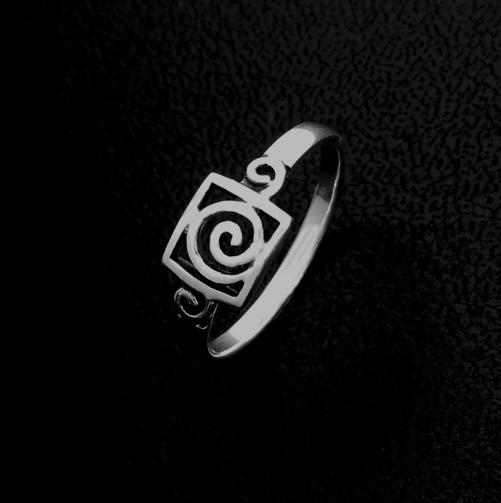 Silver Spiral Girls Ring