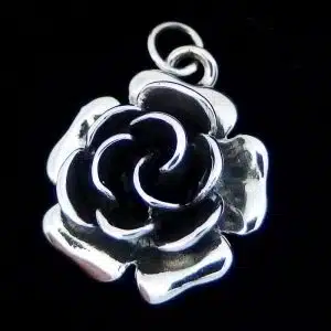 Silver rose necklace