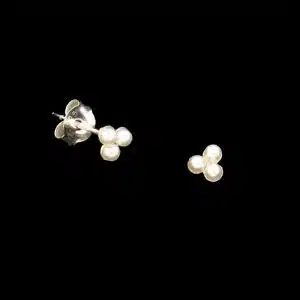 Pearls Stud earrings