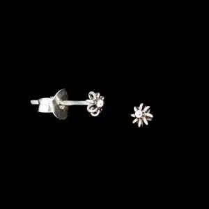 Silver Flower Nose Stud earrings NZ