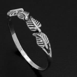 Silver-Leaves- ring