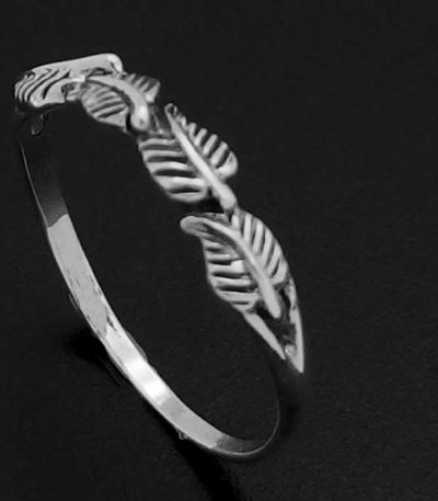 Silver-Leaves- ring