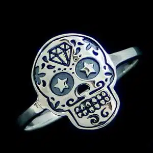 Star Eyes Skull Ring