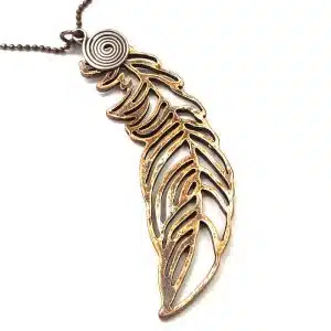 Fashion large feather necklace