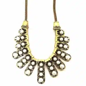 Statement choker necklace