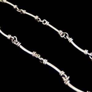 Chunky silver chain necklace