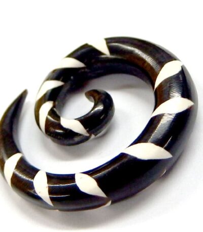 0g ear stretcher