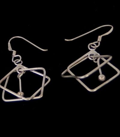 short geometric linear earrings