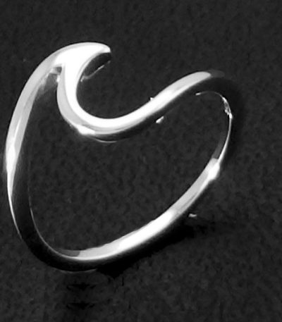 Silver wave ring