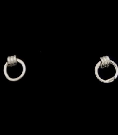 Silver stud earring NZ