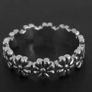 Sterling silver daisy ring NZ