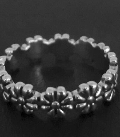 Sterling silver daisy ring NZ