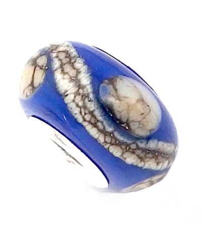 Glass charms for bracelets