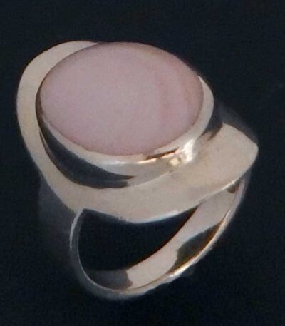 Sterling silver shell ring
